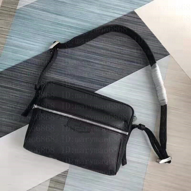 Top Quality outdoor Leather designers messenger bag Schoolbag Taïga famous trip bags M30243 men Escolar Mochila briefcase crossbody bags, Blue
Top Quality outdoor Leather designers messenger bag Schoolbag Taïga famous trip bags M30243 men Escolar Mochila briefcase crossbody bags, Blue