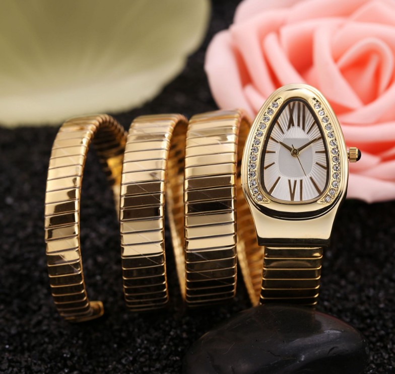 2019 serpenti snake watches luxury women dress watches bracelet quartz vintage for lady model 2, Slivery;brown
2019 serpenti snake watches luxury women dress watches bracelet quartz vintage for lady model 2, Slivery;brown