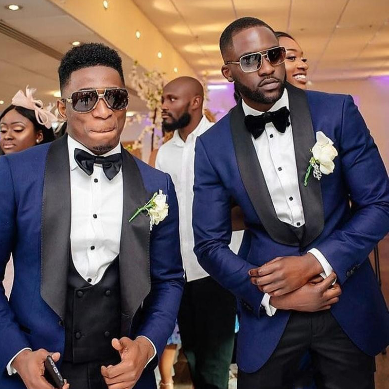 Blue Wedding Tuxedos for Groomsmen 3 Piece Custom Slim fit Men Suits Set Jacket Vest with Black Pants 2020 Man Fashion Clothes, Same as image
Blue Wedding Tuxedos for Groomsmen 3 Piece Custom Slim fit Men Suits Set Jacket Vest with Black Pants 2020 Man Fashion Clothes, Same as image
