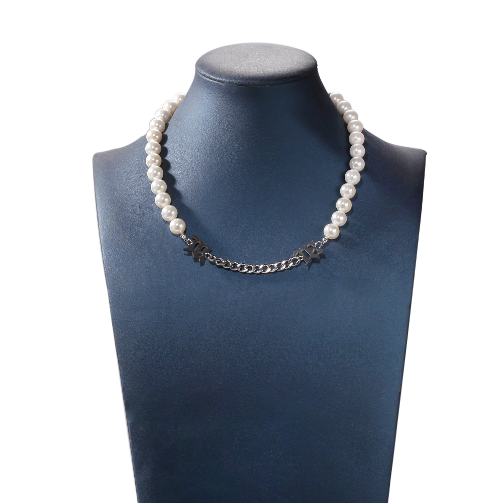 Ins the same dunzi choker necklaces chess misbhv minority pearl chain concatenation temperament bundy short necklace, Silver
Ins the same dunzi choker necklaces chess misbhv minority pearl chain concatenation temperament bundy short necklace, Silver