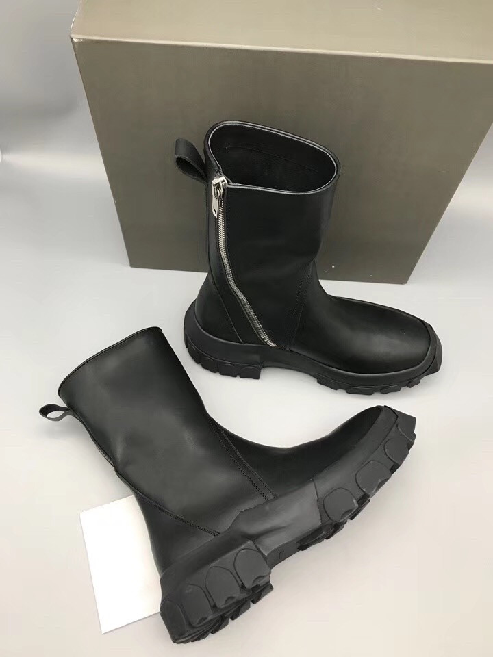 18ss heavy-bottomed high boots fashion tree cream genuine leather wear shoes inside factory outlet fashion TPU outsole Boots
18ss heavy-bottomed high boots fashion tree cream genuine leather wear shoes inside factory outlet fashion TPU outsole Boots