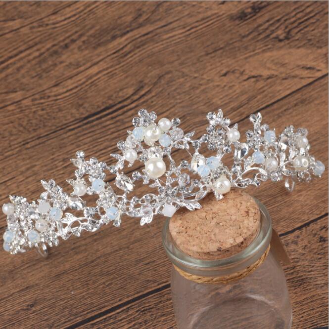 2020 In Stock Free Shipping Rhinestone Crystal Wedding Party Prom Homecoming Crowns Band Princess Bridal Tiaras Hair Accessories Fashion