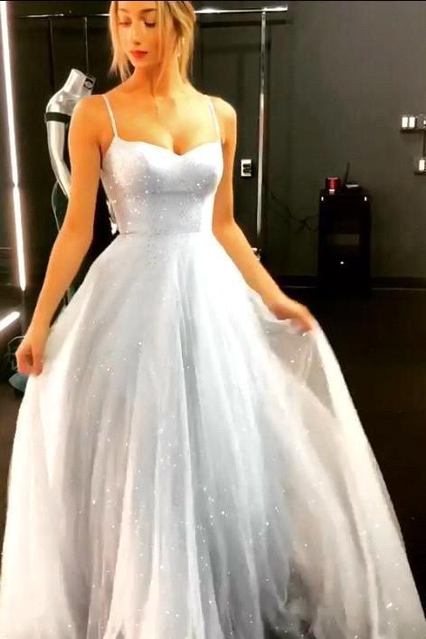 2020 New Sparkly Sequined A Line Prom Dresses Spaghetti Straps Open Back Long Evening Party Gown Sleeveless Special Occasion Dress BC1020, Light yellow
2020 New Sparkly Sequined A Line Prom Dresses Spaghetti Straps Open Back Long Evening Party Gown Sleeveless Special Occasion Dress BC1020, Light yellow