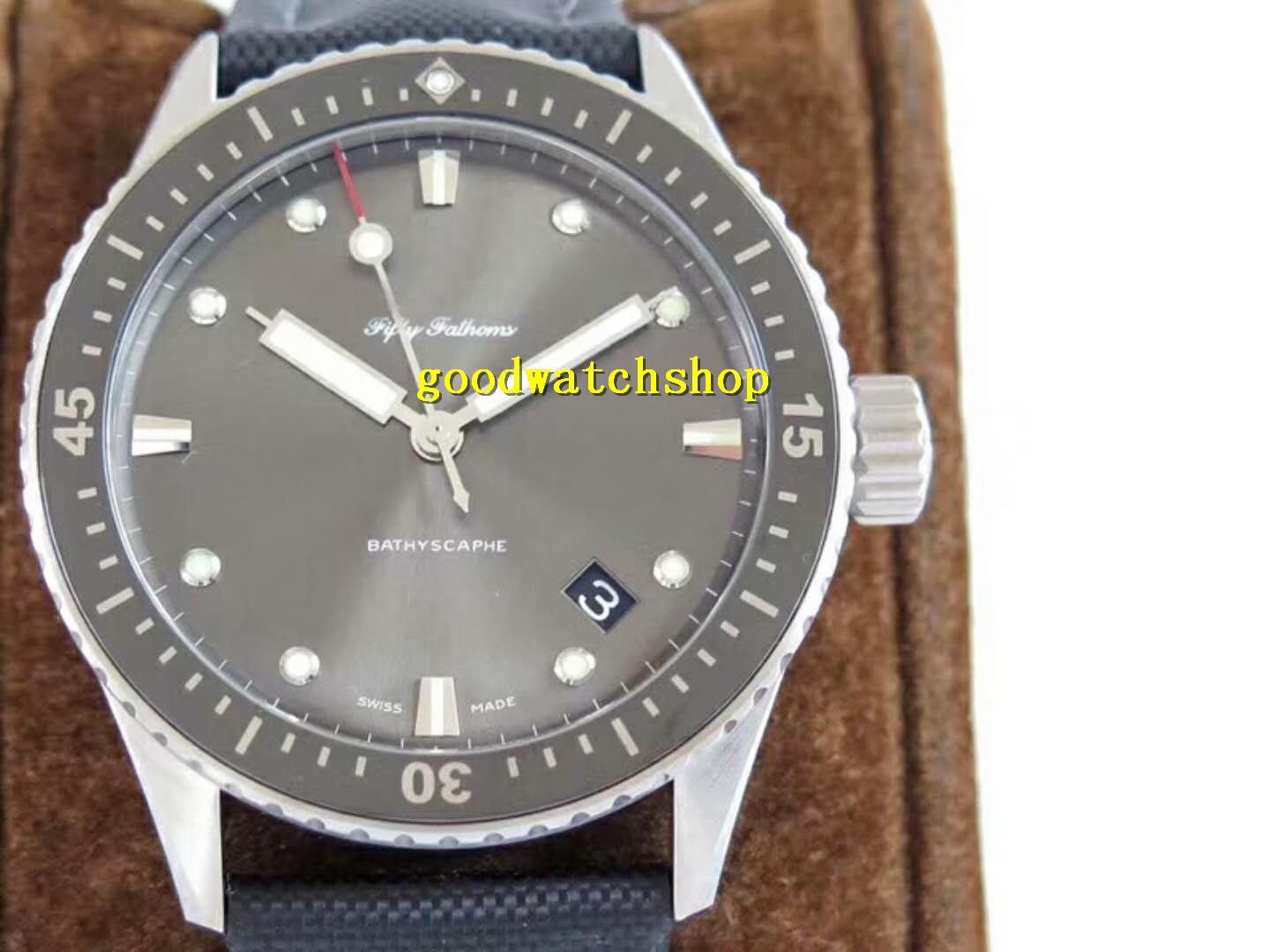 ZF Factory FIFTY FATHOMS Bathyscaphe Mens Watch Cal.1315 Automatic Mechanical 28800 vph Sapphire Crystal 316L Stainless Steel Waterproof, Slivery;brown
ZF Factory FIFTY FATHOMS Bathyscaphe Mens Watch Cal.1315 Automatic Mechanical 28800 vph Sapphire Crystal 316L Stainless Steel Waterproof, Slivery;brown