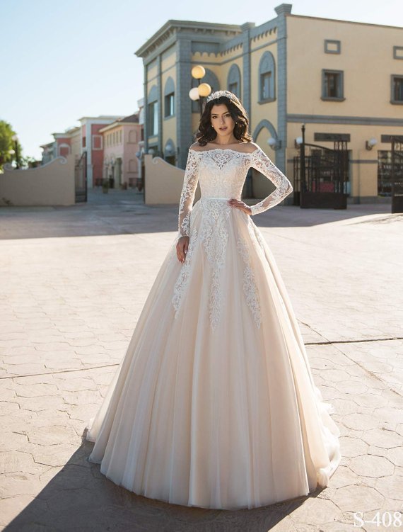 Lace with Corset Off The Shoulder A e Sweep Train Appliques Long Sleeve Wedding Dress Cheap Country Bridal Gowns
