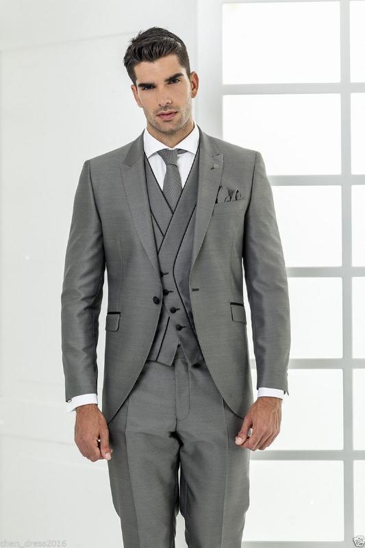 Light Gray Peaked Lapel One Button Unique Fashion Men Suits Custume Homme Tuxedos (Jacket+Pant+Handkerchief+Tie+Vest) 3 Pieces, Black 
Light Gray Peaked Lapel One Button Unique Fashion Men Suits Custume Homme Tuxedos (Jacket+Pant+Handkerchief+Tie+Vest) 3 Pieces, Black