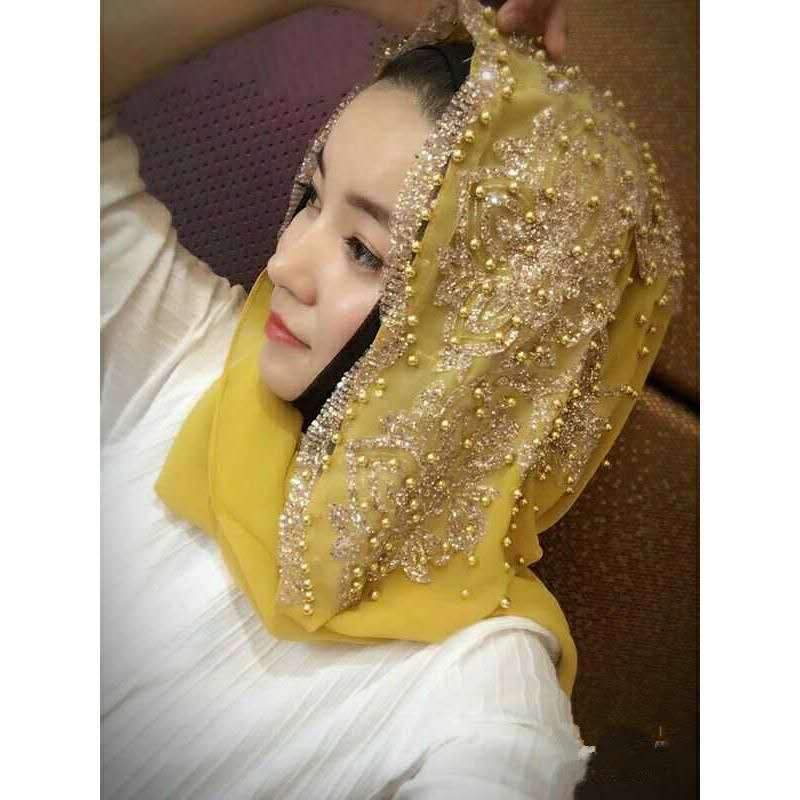 African Headwear For Women African Headwrap Women Chiffon Beading Traditional Headtie Scarf Turban Muslim Islamic 170*70
African Headwear For Women African Headwrap Women Chiffon Beading Traditional Headtie Scarf Turban Muslim Islamic 170*70