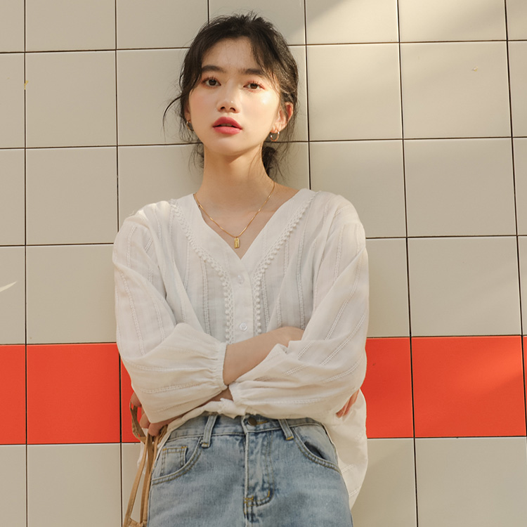 New Embroidery Lace Shirt Spring femme white Tops Women Long sleeve Linen Cotton Girls Blouse Plus Size Women Blouses femme
New Embroidery Lace Shirt Spring femme white Tops Women Long sleeve Linen Cotton Girls Blouse Plus Size Women Blouses femme