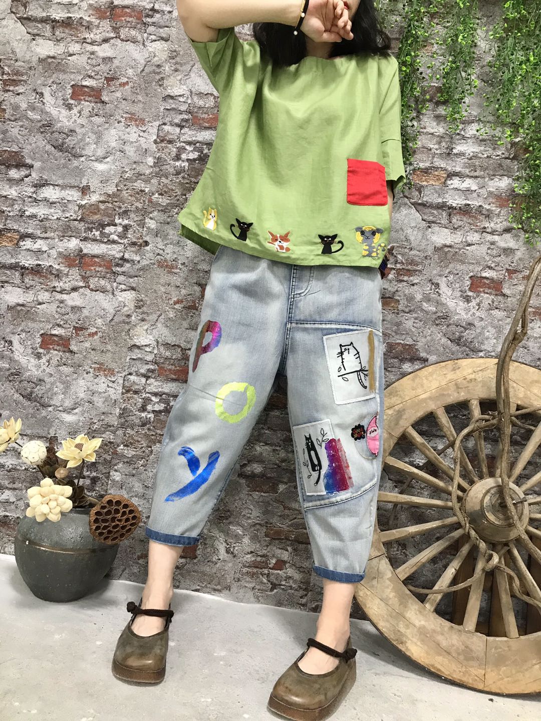 Lake Blue Stick Thin Cloth Color Matching Big Yards Personality Loose Woman Hot Pants Bk4792
Lake Blue Stick Thin Cloth Color Matching Big Yards Personality Loose Woman Hot Pants Bk4792