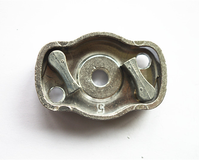 2 X Starter claw pawl (double claw) for Zenoah G26 G26L G26LS BC2610 engine Brush cutter trimmer pull starter cog cup dog replacement part 
2 X Starter claw pawl (double claw) for Zenoah G26 G26L G26LS BC2610 engine Brush cutter trimmer pull starter cog cup dog replacement part