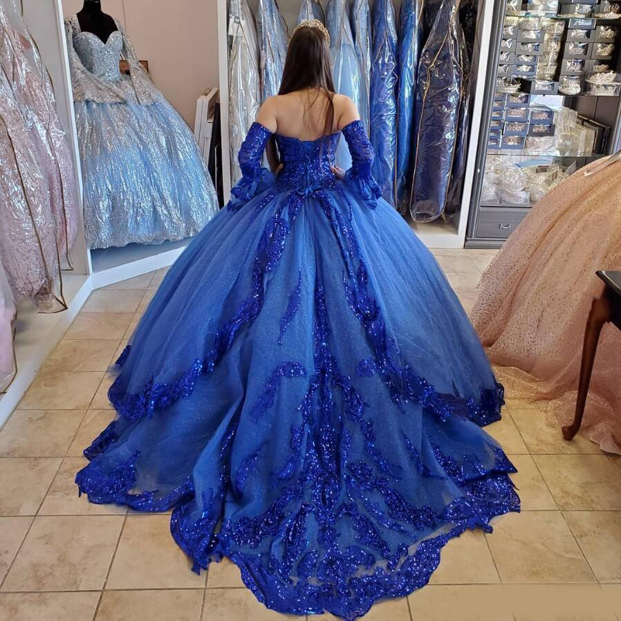 Gorgeous Sweetheart Neck Lace Sequined Quinceanera Dresses Long Sleeve Lace-up Back Ball Gowns Applique Tulle Sweet 16 Dresses