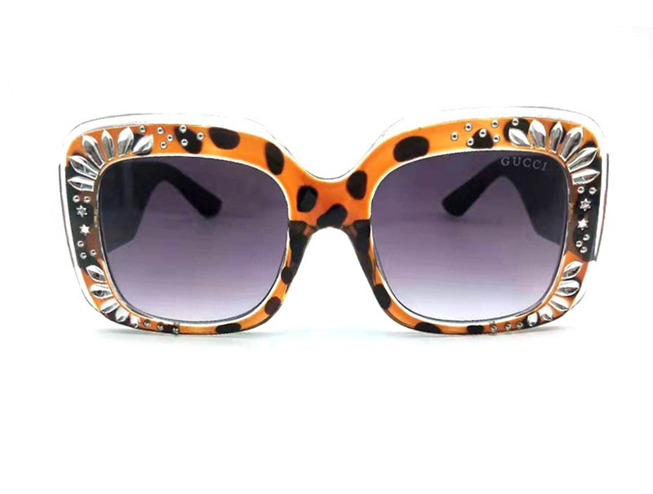 High Quality Womans Sunglasses Luxury Mens Sun glasses UV Protection men Designer eyeglass Gradient Metal hinge Fashion women spectacles wit, White;black
High Quality Womans Sunglasses Luxury Mens Sun glasses UV Protection men Designer eyeglass Gradient Metal hinge Fashion women spectacles wit, White;black
