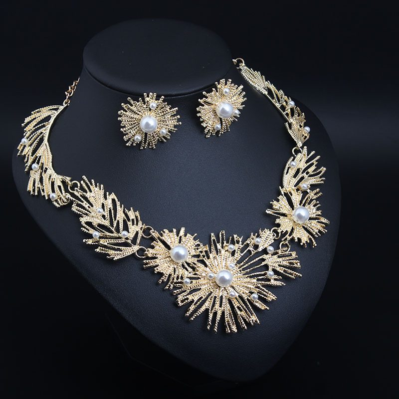 Luxury Women Party Jewelry Set Fashion Girl Necklace Earrings 2-Piece Set Gold Silver Plated Alloy Flowers Imitation Pearl Wedding Jewelry
Luxury Women Party Jewelry Set Fashion Girl Necklace Earrings 2-Piece Set Gold Silver Plated Alloy Flowers Imitation Pearl Wedding Jewelry