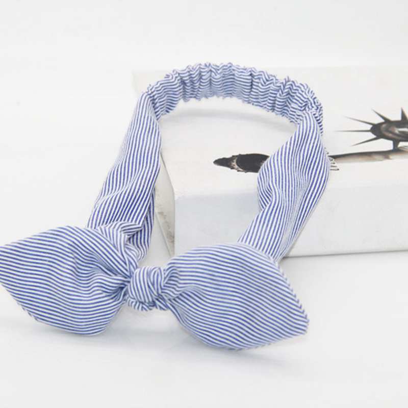Spring Autumn Suede Headband Vintage Cross Knot Elastic Hair Bands Soft Solid Girls Headband Bows For Women Hair Accessories
Spring Autumn Suede Headband Vintage Cross Knot Elastic Hair Bands Soft Solid Girls Headband Bows For Women Hair Accessories