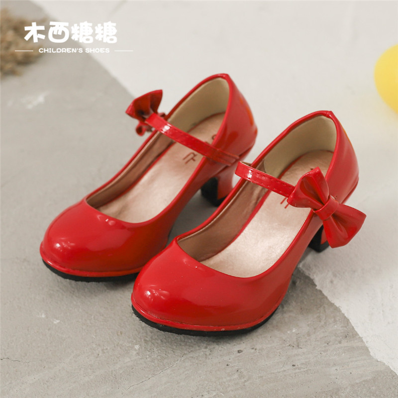 2020 Fashion Princess Heels Shose Spring Summer And Autumn Girl'S Patent Leather Shoes Big Childrens Soft Bottom Kids Beach Shoe, Pink
2020 Fashion Princess Heels Shose Spring Summer And Autumn Girl'S Patent Leather Shoes Big Childrens Soft Bottom Kids Beach Shoe, Pink