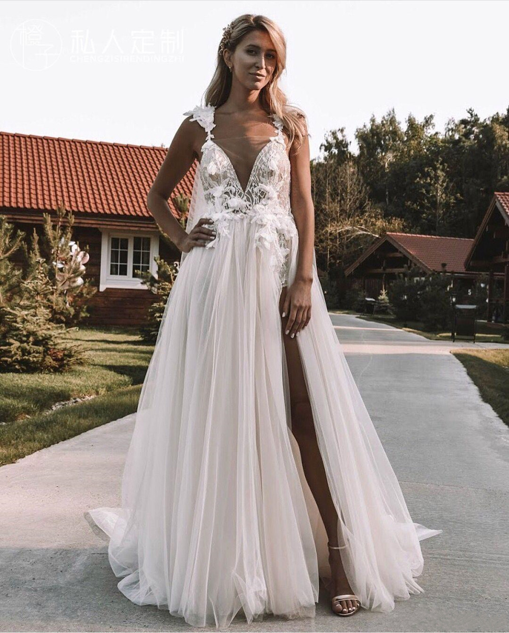 2020 New Princess berta Wedding Dresses V Neck Sleeveless Lace Bridal Gowns Front Split Beach Lace Tulle Wedding Dress Cheap