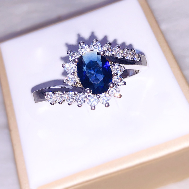 Zirconium Shi Lanshai Imitate Ring Concise Originality Mother's Day Hand Ornaments
Zirconium Shi Lanshai Imitate Ring Concise Originality Mother's Day Hand Ornaments
