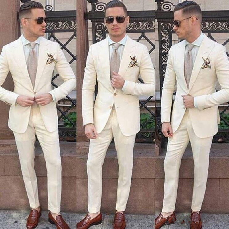 Ivory Men Suits Peaked Lapel Blazer Classic Fit Two Pieces Custom Made Wedding Tuxedos For Groom Wear (Jacket + Pants, Black
Ivory Men Suits Peaked Lapel Blazer Classic Fit Two Pieces Custom Made Wedding Tuxedos For Groom Wear (Jacket + Pants, Black