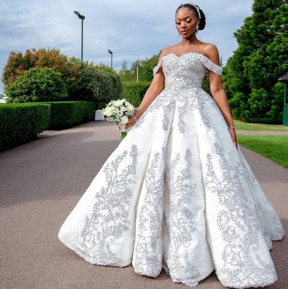 Lace Gorgeous Beaded Wedding Dresses Off The Shoulder Neck Appliqued Bridal Gowns A Line Plus Size Robe De Marie