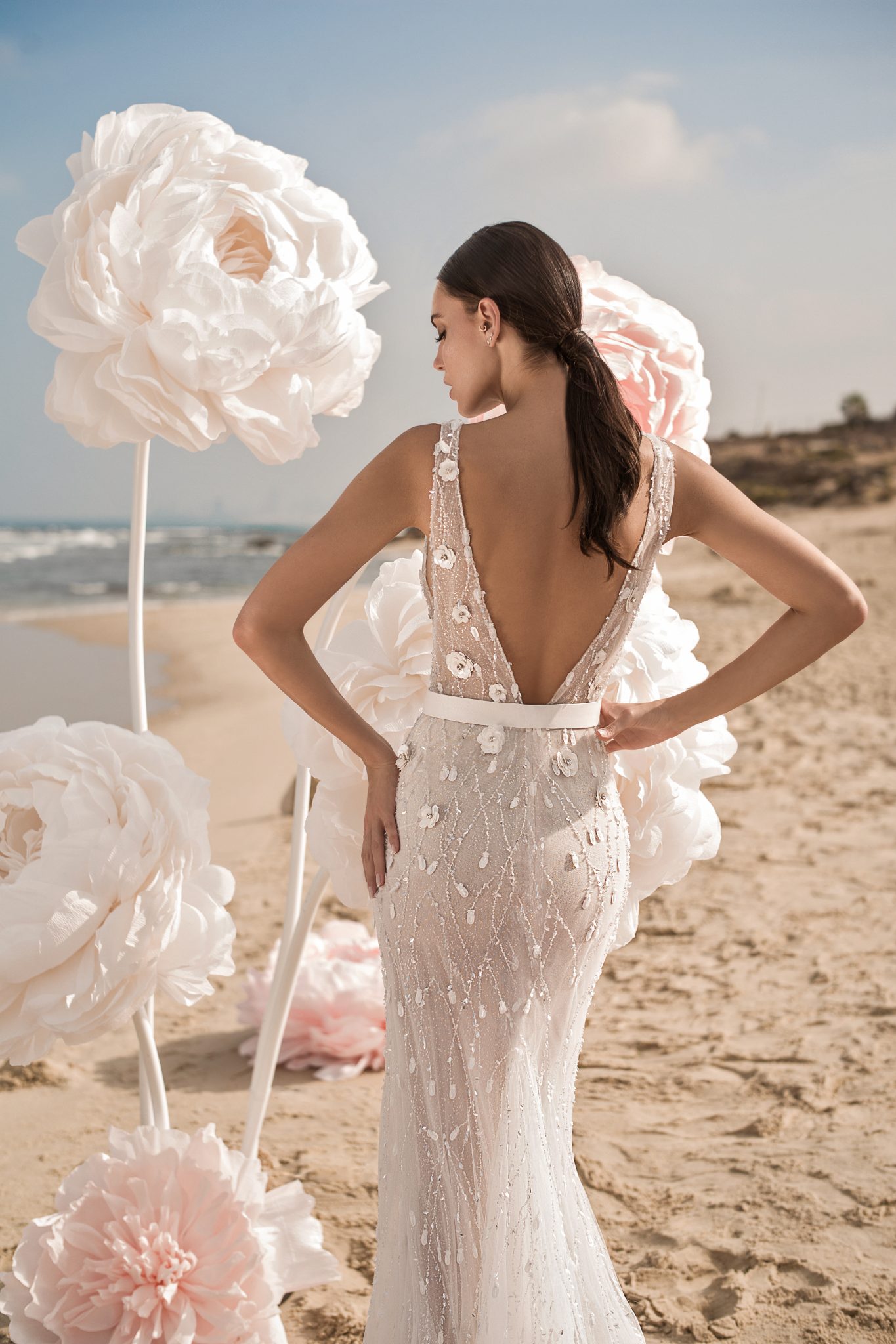 Berta Mermaid Dresses With Wrap Lace 3D ral Applique Beads Beach Wedding Dress vestito da sposa Side Split Boho Bridal Gown