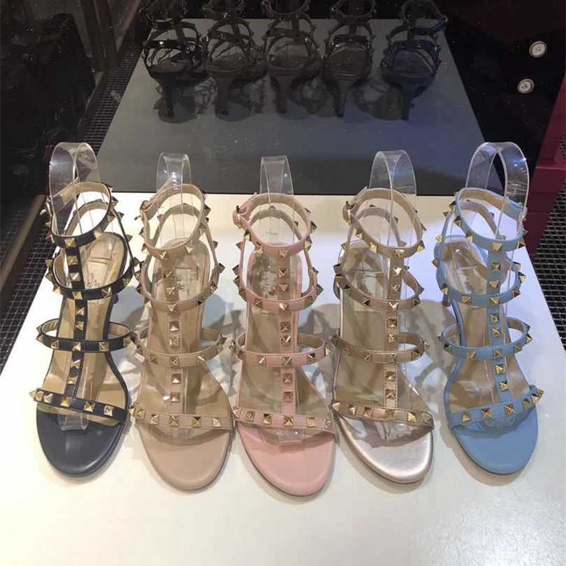 2020 Fashion shoes Designer luxury high heels for women Casual party shoes summer Sexy sandals Nude Color Patent heel matte Toes Pumps Shoes, Black
2020 Fashion shoes Designer luxury high heels for women Casual party shoes summer Sexy sandals Nude Color Patent heel matte Toes Pumps Shoes, Black