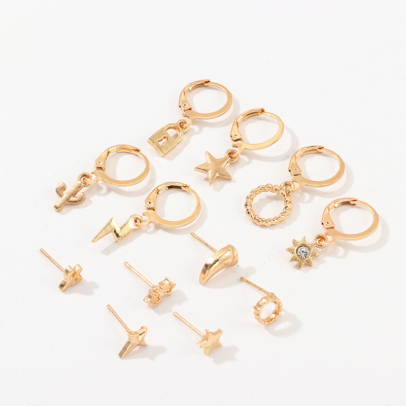 1Set European Punk Star Hoop Earrings For Women Big Circle Earring Geometric Cacus Sun Earings Metal Jewelery E399
1Set European Punk Star Hoop Earrings For Women Big Circle Earring Geometric Cacus Sun Earings Metal Jewelery E399