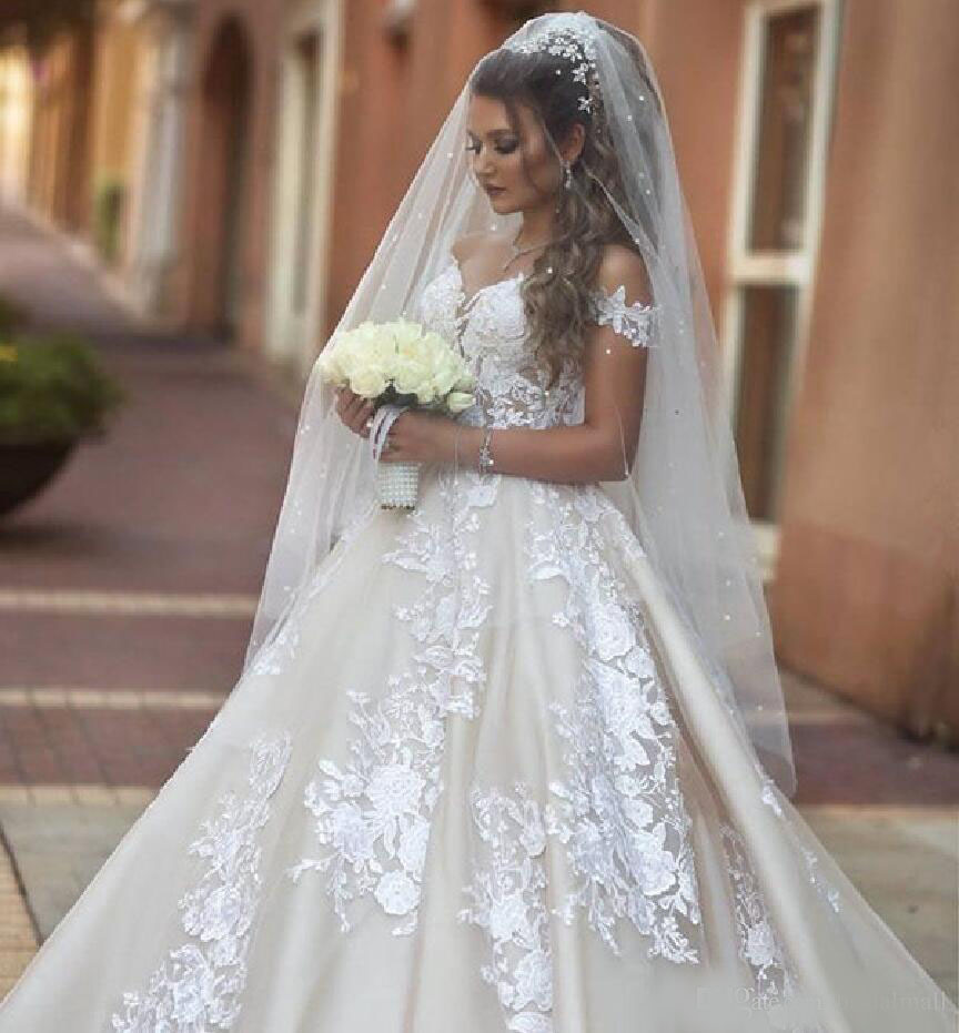 Saudi Arabic 2020 Lace Appliques Ball Gown Wedding Dresses Off The Shoulder A Line African Bridal Gowns Corset Back Plus Size Wedding Dress