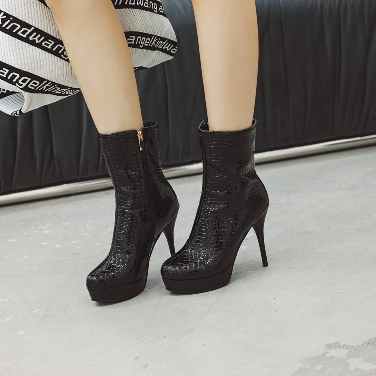 Big Size 9 10 11-17 boots women shoes ankle boots for women ladies shoes woman winter Round head and high heel, Black
Big Size 9 10 11-17 boots women shoes ankle boots for women ladies shoes woman winter Round head and high heel, Black