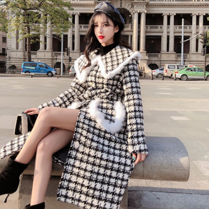 Leisure Women Coat outerwear winter Plaid Jacket Female clothing fashion warm woolen blends Ladies elegant woolen coat, Black
Leisure Women Coat outerwear winter Plaid Jacket Female clothing fashion warm woolen blends Ladies elegant woolen coat, Black