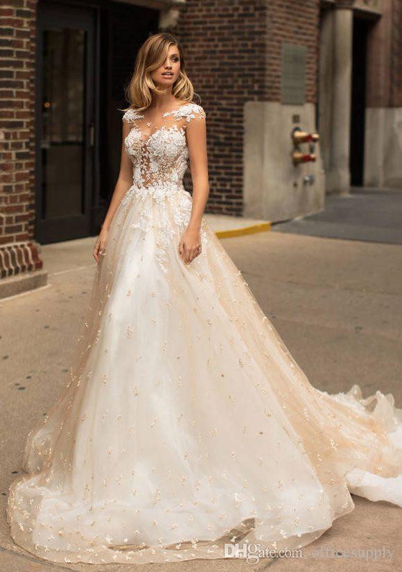 Scoop Neck New Champagne A Line Wedding Dresses Illusion Lace Appliqued Cap Sleeves Court Train Bridal Gowns Vestidos De Marriage ppliqued