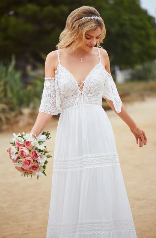 Kitty Chen Bohemian Wedding Dress Off The Shoulder Short Sleeves A Line Sweep Train Beach Wedding Dress Embroidery Cheap Bridal Gowns
