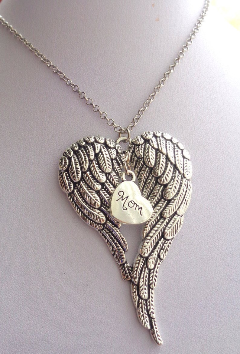 Angel Wings Heart Vintage Silver Letter Mom Necklace Pendant Jewelry 2019 Fashion Pearl Mother's Day Gift Necklaces For Give Mom And Wife
Angel Wings Heart Vintage Silver Letter Mom Necklace Pendant Jewelry 2019 Fashion Pearl Mother's Day Gift Necklaces For Give Mom And Wife