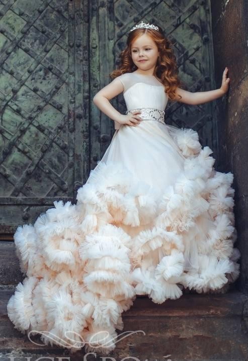New Cheap Flower Girls Dresses For Weddings Illusion Neck Tulle Crystal Beaded Tiered Ruffles Birthday Girl Communion Pageant Gowns