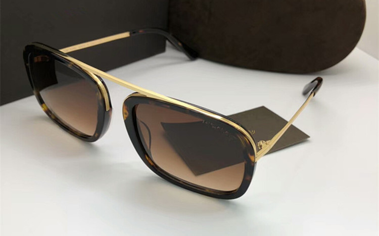 2020 New fashion design TF0453 UV400 protective sunglasses neutery-luxury Italian plate + metal fashion full set of case and box
2020 New fashion design TF0453 UV400 protective sunglasses neutery-luxury Italian plate + metal fashion full set of case and box