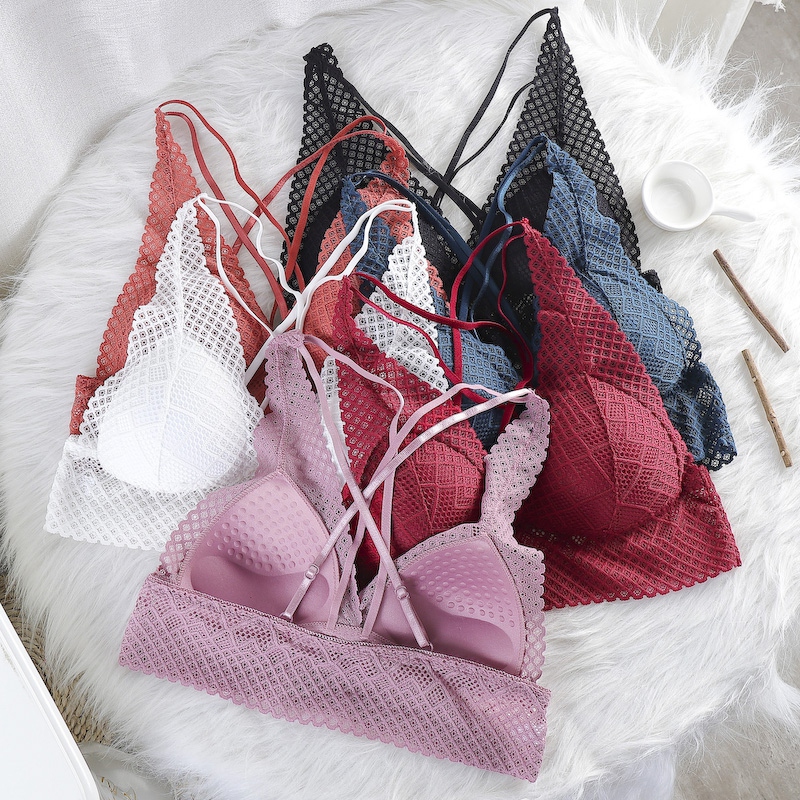 Fashion Hollow Out Lace Bra Wrapped Chest Crossing Comfortable Skin-Friendly Bottoming Bras Two Strapes Without Steel Girls New, Ivory
Fashion Hollow Out Lace Bra Wrapped Chest Crossing Comfortable Skin-Friendly Bottoming Bras Two Strapes Without Steel Girls New, Ivory