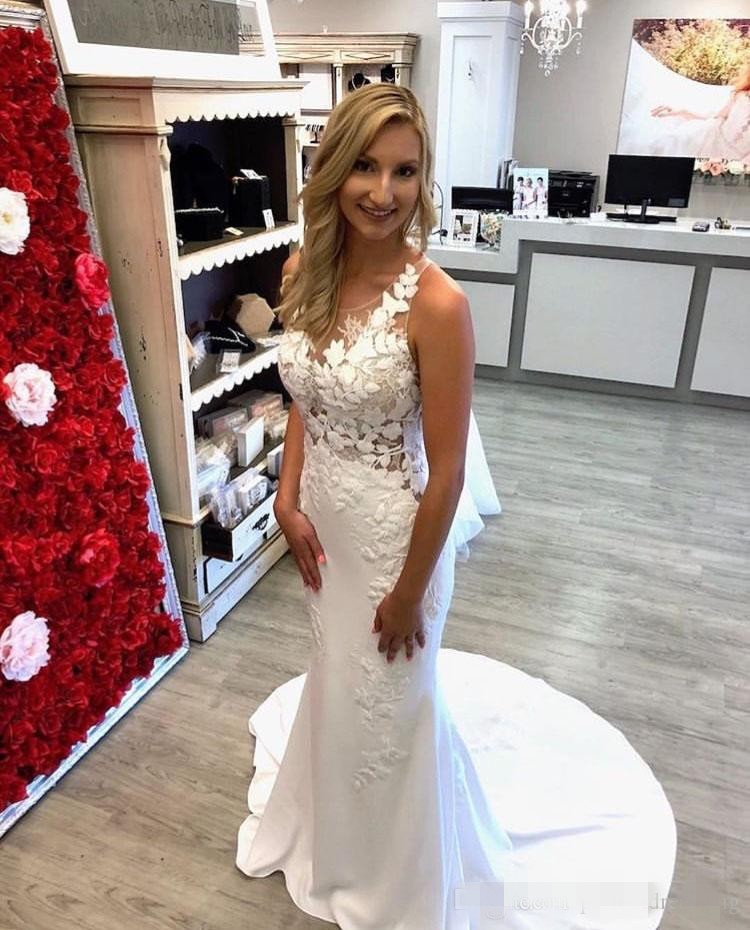 Modest Mermaid Dresses Straps Chic Embroidery Appliqued Custom Made Sweep Train Sleeveless Wedding Gown Vestido De Novia 403 Lz0304