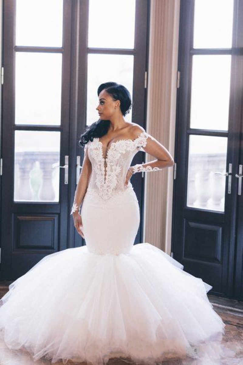 Quality Mermaid High Lace Wedding Dresses Sheer Plunging Neck Long Sleeves Bridal Gowns Sweep Train Trumpet Tulle Appliqued Robe De Marie