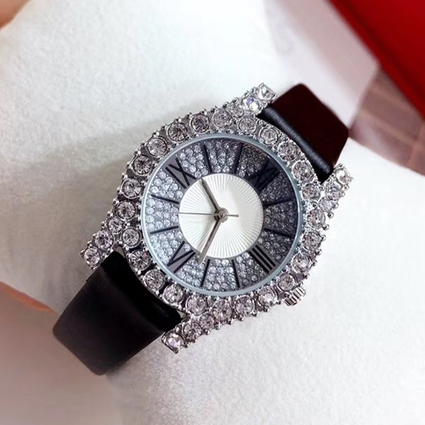 Top Fashion Women Dress Watches Luxury Diamonds Japan Movement female quartz Clock Diamonds Famous lady wristwatch dropshipping, Slivery;brown
Top Fashion Women Dress Watches Luxury Diamonds Japan Movement female quartz Clock Diamonds Famous lady wristwatch dropshipping, Slivery;brown