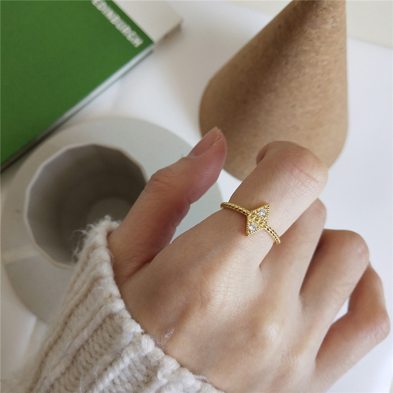 New Simple Geometric Square Triangle Flower Rings For Women 925 Sterling Silver Zircon Wedding Ring Fine Jewelry