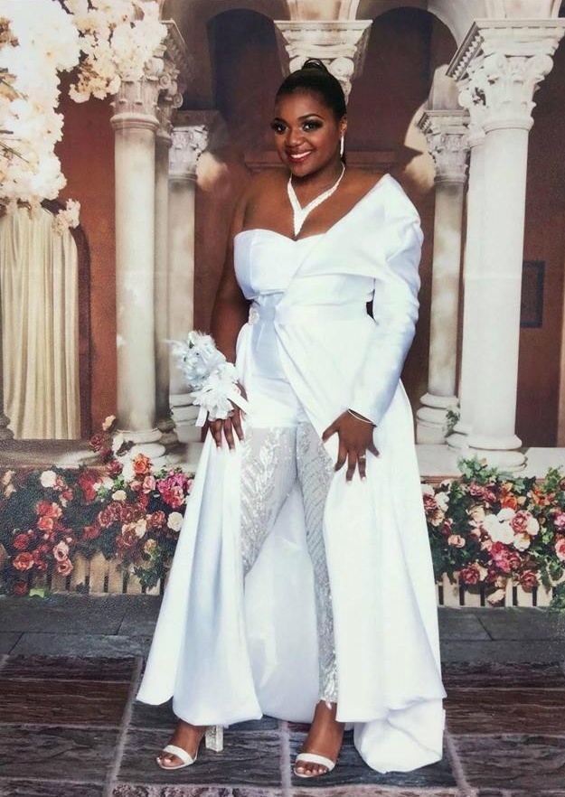 2020 New White Jumpsuits Plus Size Prom Dresses with One Shoulder Satin Detachable Train Evening Celebrity Gowns Lace Sequined