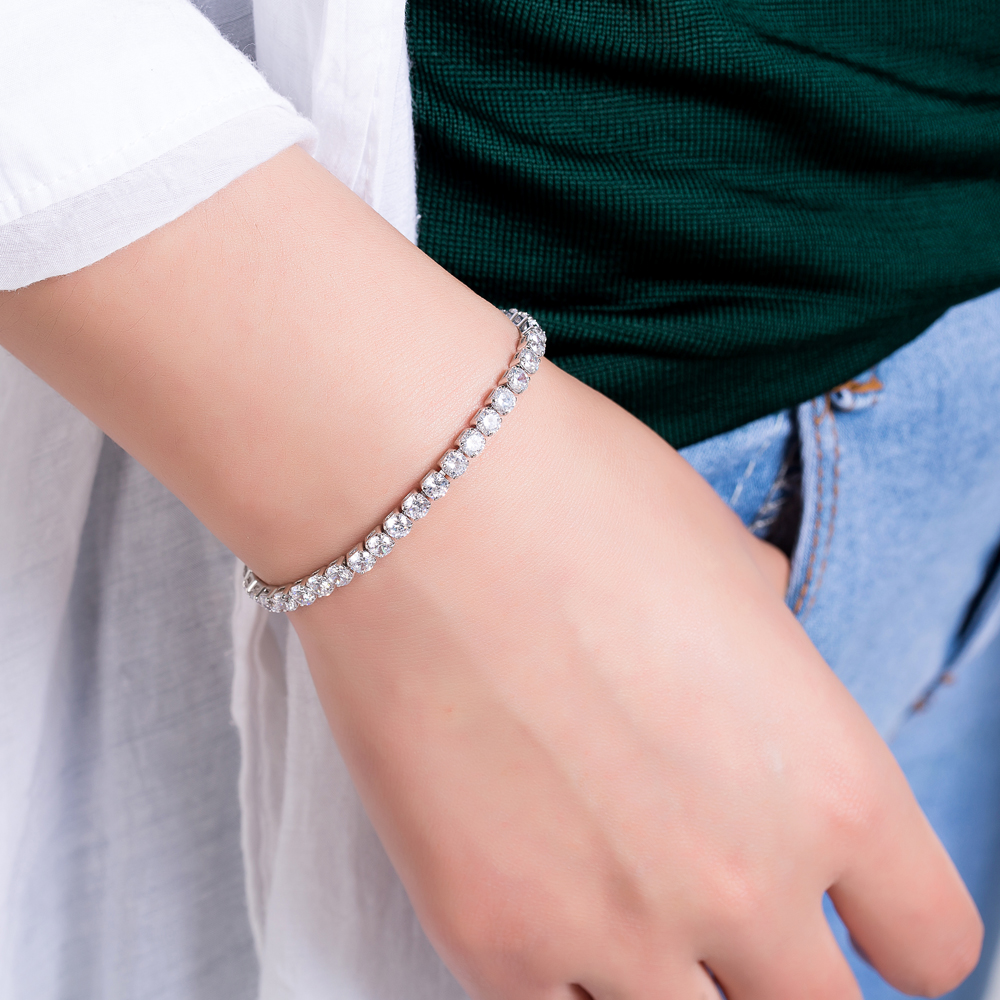 Lady Girl Silver Infinity Endless Love Symbol Charm Bracelet Jewelry Gift with Shiny Crystal Bangle Bracelet for Friendship / Sister / Mothe