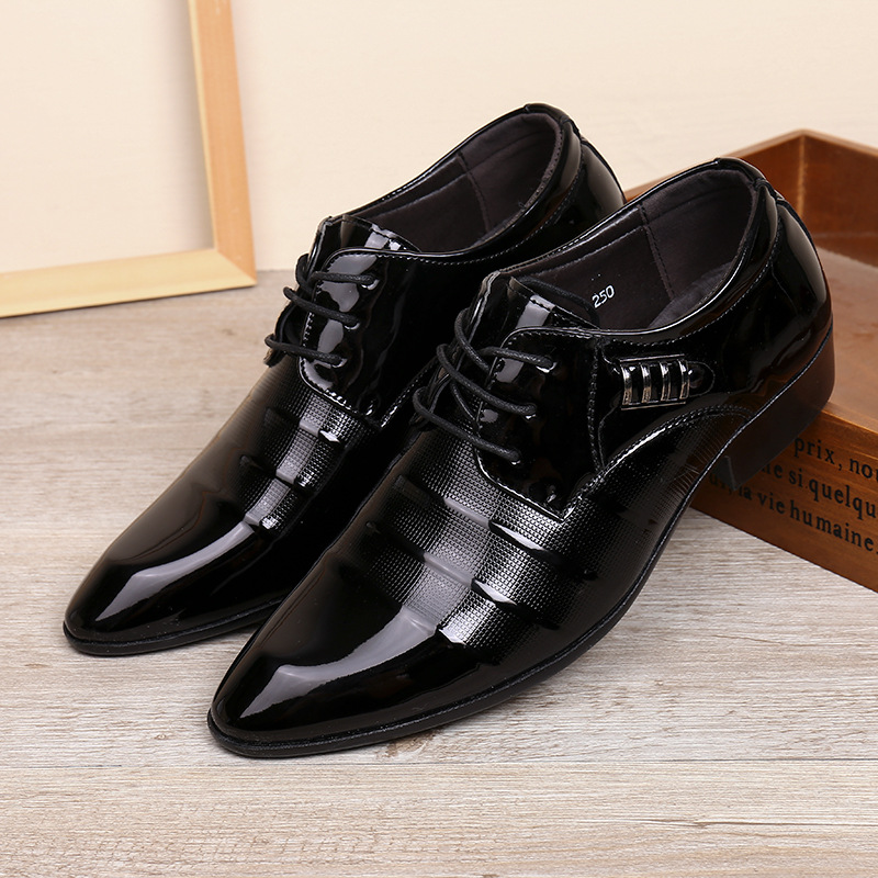 2020 New Cross-Border New Mens Shoes 2020 Spring and Autumn Mens Business Formal Leather Shoes Pointed-Toe Lace Breathable Bright Leather Me, White
2020 New Cross-Border New Mens Shoes 2020 Spring and Autumn Mens Business Formal Leather Shoes Pointed-Toe Lace Breathable Bright Leather Me, White
