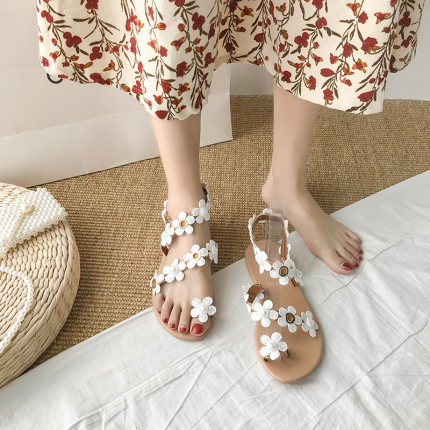 Net red summer flat fashion sandals female fairy wind ins tide 2020 new summer students wild beach, Beige
Net red summer flat fashion sandals female fairy wind ins tide 2020 new summer students wild beach, Beige