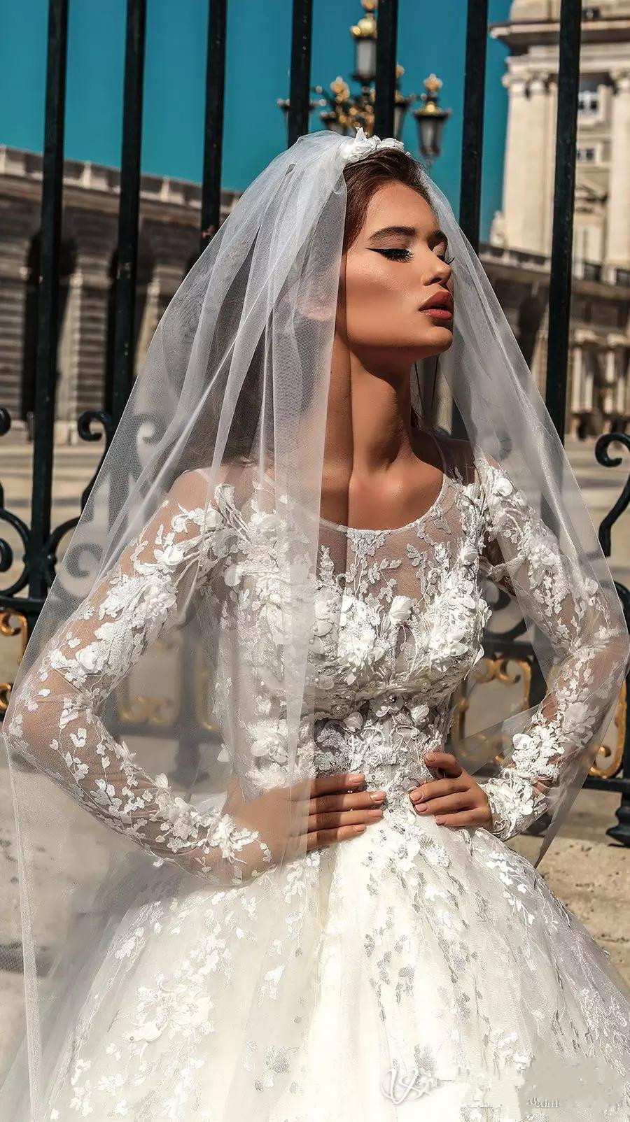 2019 New Long Sleeve Mila Nova Lace Wedding Dresses Scoop Neck Appliques Court Train Bridal Gowns Vestido De Novia Custom Wedding Dress