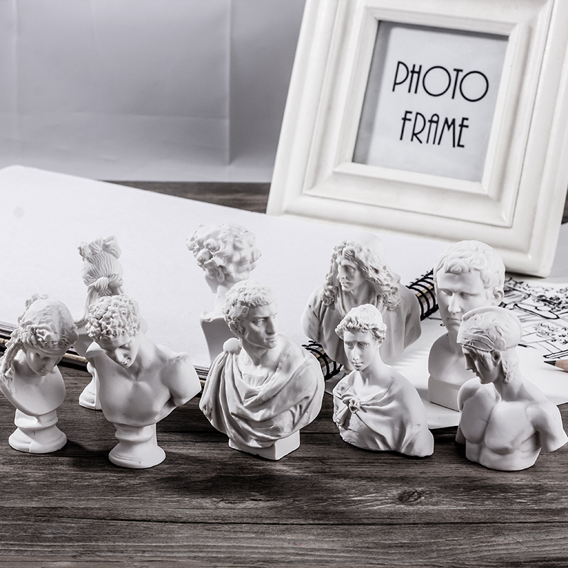 Dainayw 10Pcs Sketch Avatar Plaster Model 5-8CM Resin Mini Character For Decoration Sketch practice Model Art Painting Supplies
Dainayw 10Pcs Sketch Avatar Plaster Model 5-8CM Resin Mini Character For Decoration Sketch practice Model Art Painting Supplies