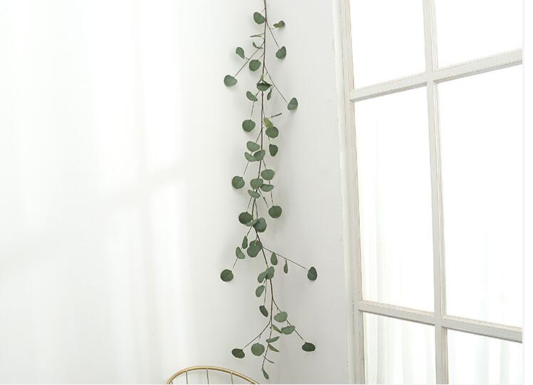 Artificial Eucalyptus Fake Leaf Plastic Eucalyptus Tree Branch Simulation Leaves for Christmas wedding decoration Flower arrangment