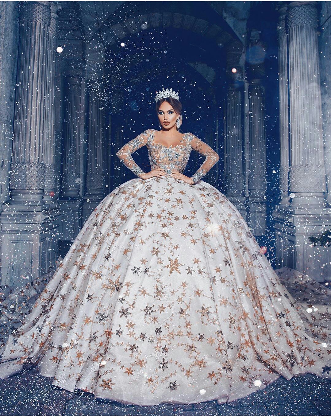 2020 Gorgeous Ball Gown Wedding Dresses Lace Sequined Star Sheer Jewel Neck Court Train Custom Made Arabic Weeding Gowns Bridal Dress