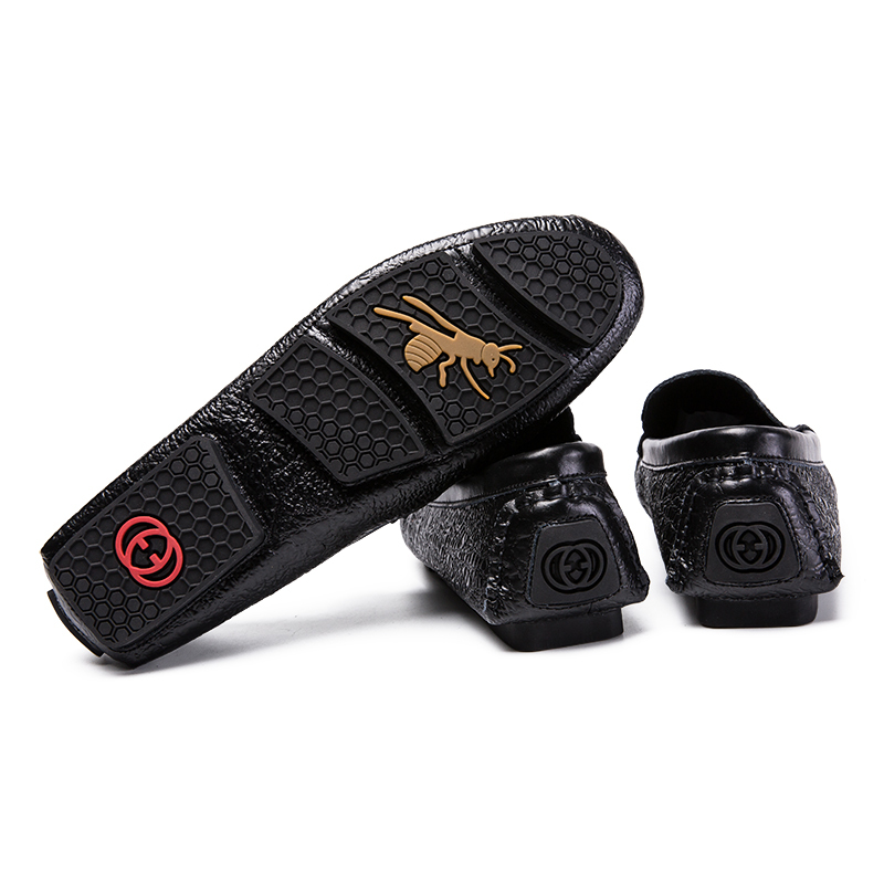 Mens Shoes Casual 2019 Spring Summer Men Loafers New Slip On Leather Youth Men Shoes Breathable Fashion Flat Footwear Black Y200104