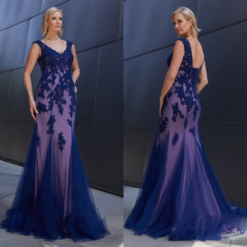 Elegant V Neck Mermaid Mother of the Bride Dresses Lace Appliqued Plus Size Wedding Guest Dress Cheap Blue Evening Gowns
