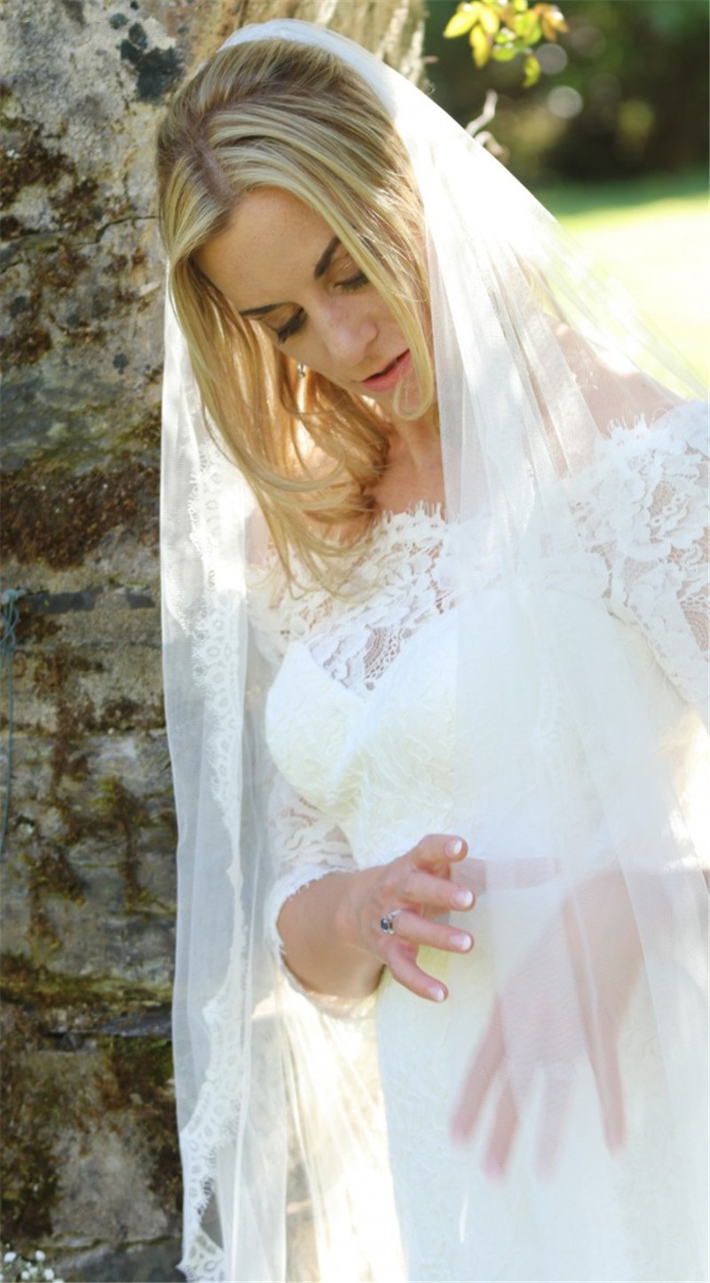 Lace Elegant Mermaid Wedding Dresses Bateau Neck Long Sleeves Bridal Gowns Sweep Train Trumpet Robe De Marie